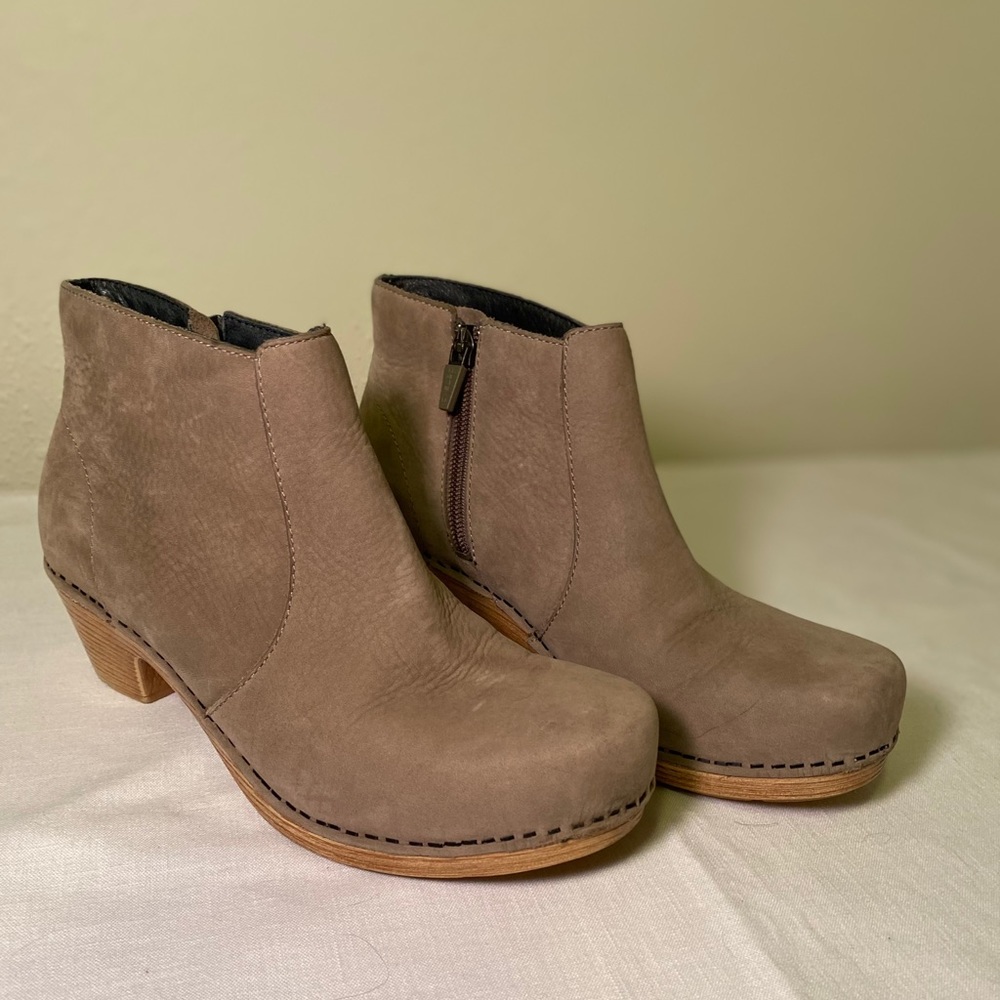 Dansko boots size 38